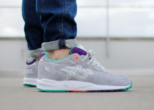 Купить Кроссовки Asics H5E1L GEL-SAGA (1010) - оригинал, гарантия