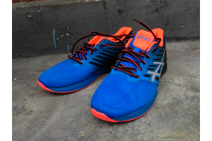 Беговые кроссовки Asics T639N FUZEX (4201)