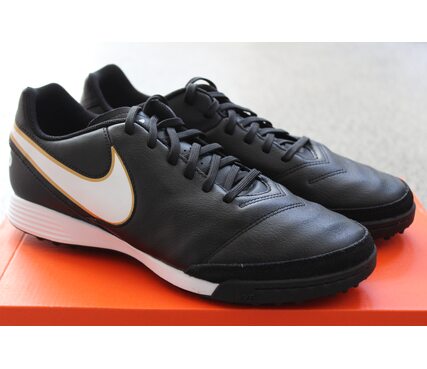Кожаные сороконожки Nike Tiempo Genio II TF 819216-010