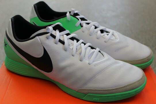 Купить Кожаные футзалки NIKE TIEMPO GENIO II LEATHER IC 819215-103 - оригинал, гарантия