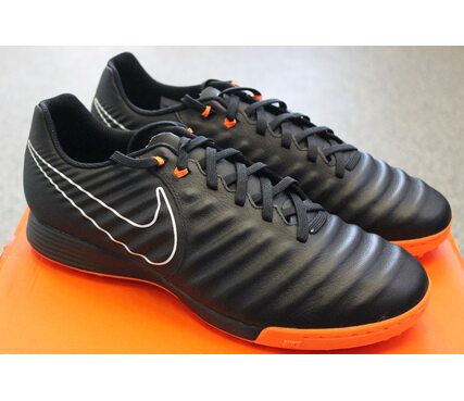 Кожаные сороконожки Nike LegendX 7 Academy IC AH7243-080