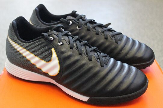 Купить Кожаные сороконожки Nike TiempoX Ligera TF 897766-002 - оригинал, гарантия