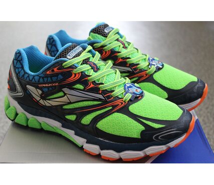 Кроссовки Joma R.TITAW-715 Кроссовки Joma R.TITAW-715