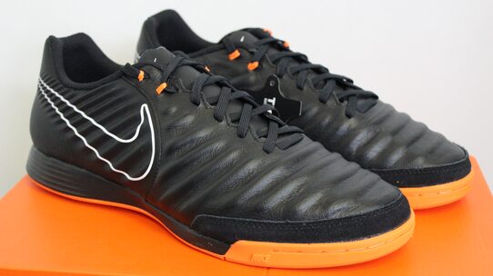 Купить Кожаные футзалки Nike LegendX 7 Academy IC AH7244-080 - оригинал, гарантия