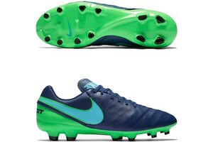 Футбольные бутсы Nike Tiempo Genio II  FG 819213-443