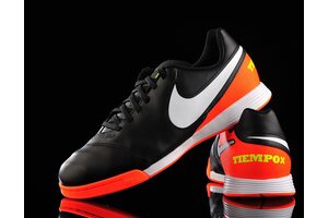 Кожаные детские футзалки Nike JR TIEMPO LEGEND VI IC 819190-018