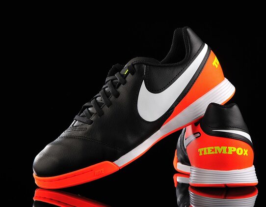 Купить Кожаные детские футзалки Nike JR TIEMPO LEGEND VI IC 819190-018 - оригинал, гарантия