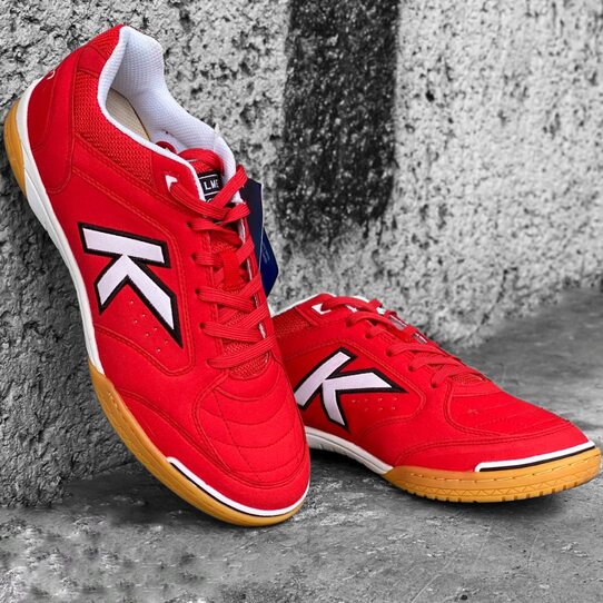 Купить Футзалки Kelme PRECISION красные 55211-130 - оригинал, гарантия Купить Футзалки Kelme PRECISION красные 55211-130 - оригинал, гарантия