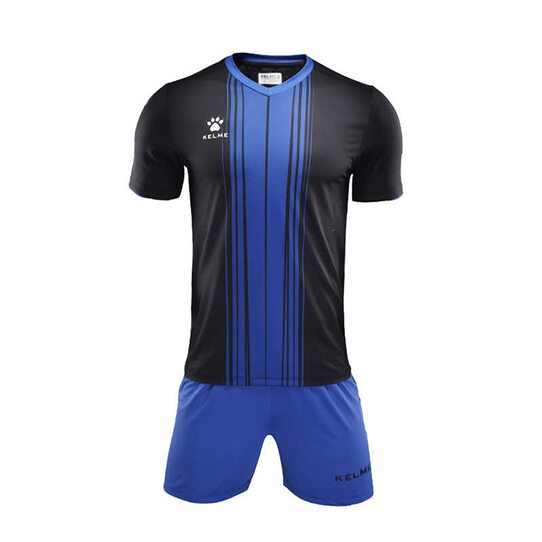 Купить Комплект футбольной формы Kelme BARCELONA - 3991536.9002 - оригинал, гарантия Купить Комплект футбольной формы Kelme BARCELONA - 3991536.9002 - оригинал, гарантия