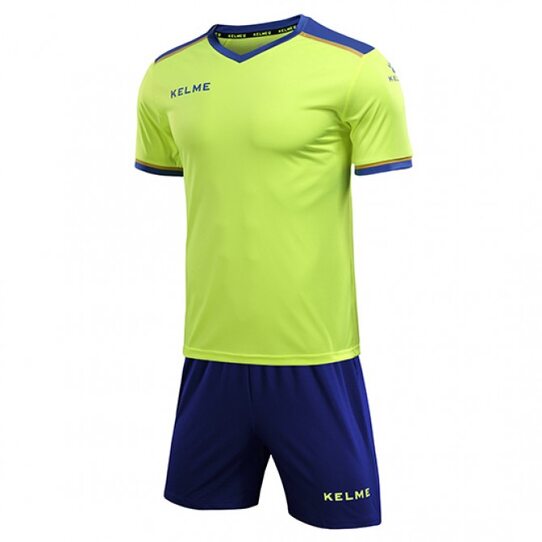Купить Комплект детской футбольной формы Kelme SEGOVIA - 3873001.9918 - оригинал, гарантия