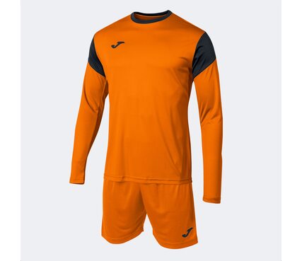 Комплект вратарской формы Joma SET PHOENIX GK - 102858.881 Комплект вратарской формы Joma SET PHOENIX GK - 102858.881