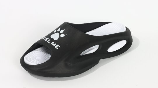 Шлепанцы Kelme - 7325LT5112.9003 Шлепанцы Kelme - 7325LT5112.9003