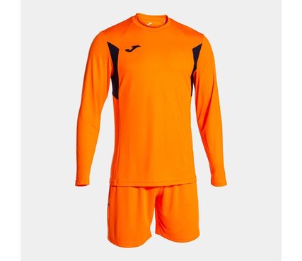 Комплект вратарской формы Joma WINNER GK - 103836.881 Комплект вратарской формы Joma WINNER GK - 103836.881