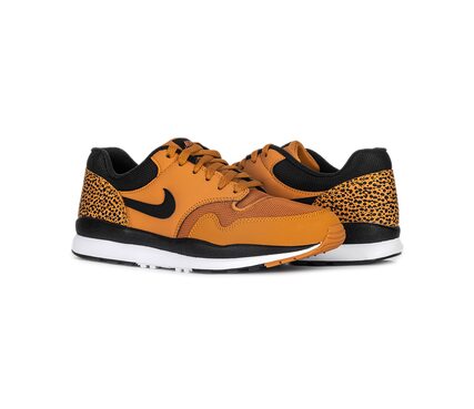 Спортивные кроссовки Nike AIR SAFARI 371740-700