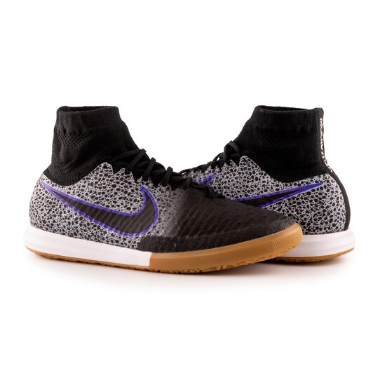Придбати Бутси MAGISTAX PROXIMO IC Nike 718358-001 оригінал Придбати Бутси MAGISTAX PROXIMO IC Nike 718358-001 оригінал