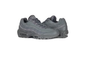 Кроссовки спортивные Nike AIR MAX 95 ESSENTIAL 749766-012