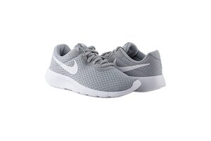 Кроссовки Tanjun Nike 818382-012 