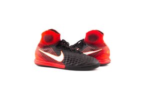 Бутсы MagistaX Proximo II IC Nike 843957-061 Бутсы MagistaX Proximo II IC Nike 843957-061