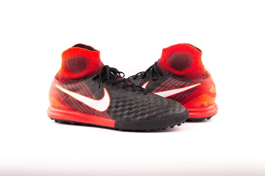 Придбати Бутси MAGISTAX PROXIMO II DF TF Nike 843958-061 оригінал
