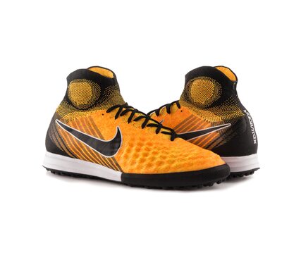 Сороконожки футбольные Nike MAGISTAX PROXIMO II TF 843958-801