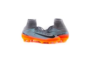 Бутси MERCURIAL SUPERFLY V CR7 FG JR Nike 852483-001