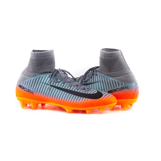 Придбати Бутси MERCURIAL SUPERFLY V CR7 FG JR Nike 852483-001 оригінал