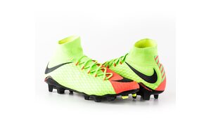 Бутси HYPERVENOM PHATAL III DF FG Nike 852554-308 