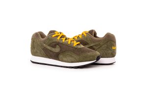 Кросівки спортивні W OUTBURST SE Nike AJ8299-301