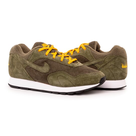 Купити Кросівки спортивні W OUTBURST SE Nike AJ8299-301 - оригінал