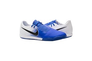 Бутсы  PHANTOM VENOM ACADEMY IC Nike AO0570-104