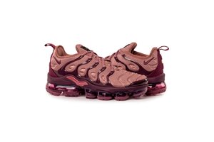 Nike W AIR VAPORMAX PLUS AO4550-200
