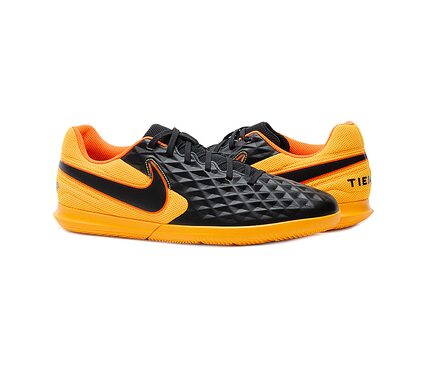 Бутси LEGEND 8 CLUB IC Nike AT6110-008