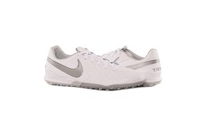 Бутсы LEGEND 8 PRO TF Nike AT6136-100 Бутсы LEGEND 8 PRO TF Nike AT6136-100