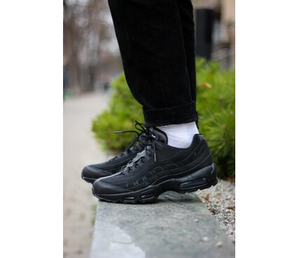 Кроссовки   AIR MAX 95 ESSENTIAL Nike AT9865-001
