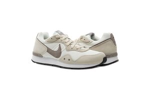 Кроссовки Venture Runner Nike CK2944-200 Кроссовки Venture Runner Nike CK2944-200