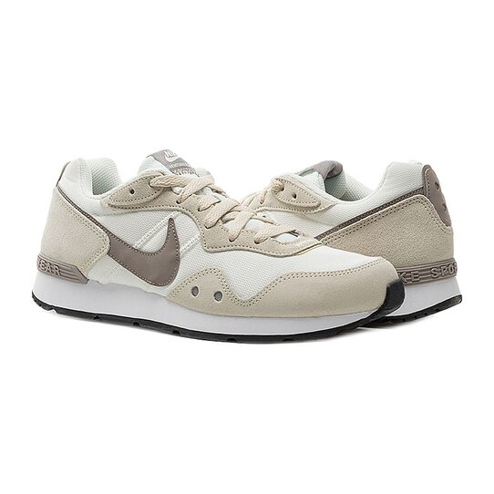 Купить Кроссовки Venture Runner Nike CK2944-200 - оригинал, гарантия Купить Кроссовки Venture Runner Nike CK2944-200 - оригинал, гарантия