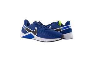 Кроссовки LEGEND ESSENTIAL 2 Nike CQ9356-400 Кроссовки LEGEND ESSENTIAL 2 Nike CQ9356-400