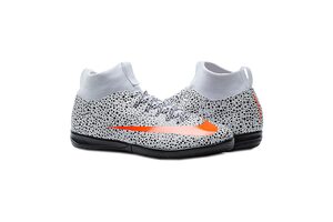Nike JR SUPERFLY 7 ACADEMY CR7 IC CV3464-180
