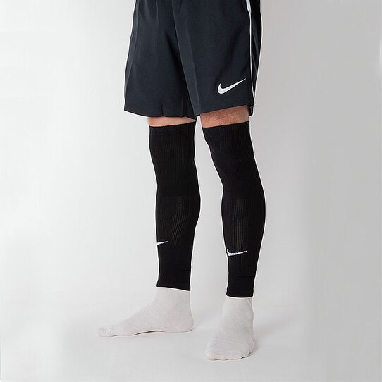 Придбати Гетри футбольні Nike U NK SQUAD LEG SLEEVE SK0033-010 - оригінал Придбати Гетри футбольні Nike U NK SQUAD LEG SLEEVE SK0033-010 - оригінал