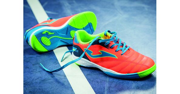 Обзор детских футзалок и сороконожек Joma Toledo W 2017 года Обзор детских футзалок и сороконожек Joma Toledo W 2017 года