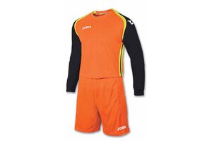 Вратарская форма Joma Area III (комплект) Вратарская форма Joma Area III (комплект)