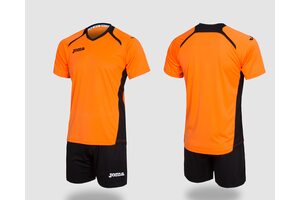 Футбольная игровая форма Joma Champion II (оранжево-черная) Футбольная игровая форма Joma Champion II (оранжево-черная)